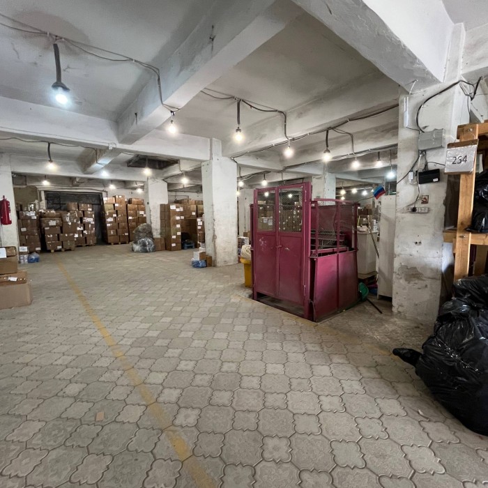 Фото Сдам в долгосрочную аренду торговую базу (в районе Лутугинской). Первая Линия