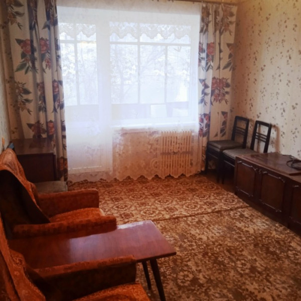 Фото № 6940 Продам 2х комн. квартиру в р-не маг. "Фокстрот"