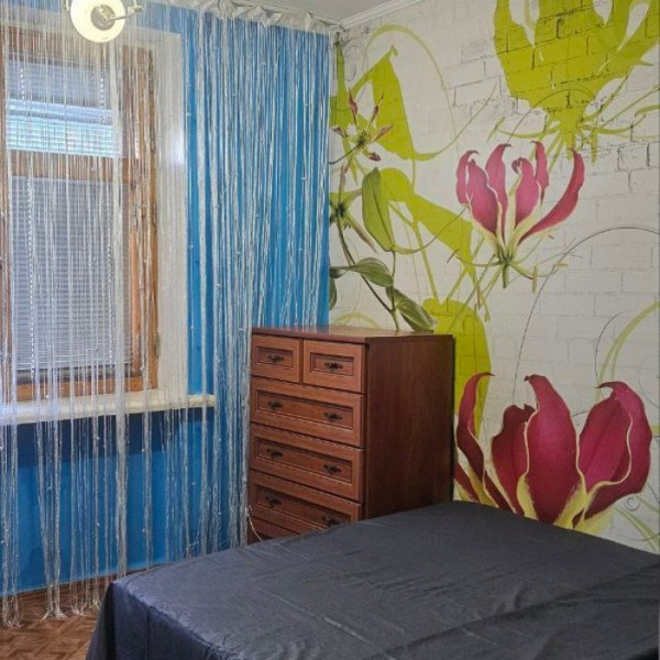 Фото Продам 3-х комн квартиру в городе Луганск улица Зозулина