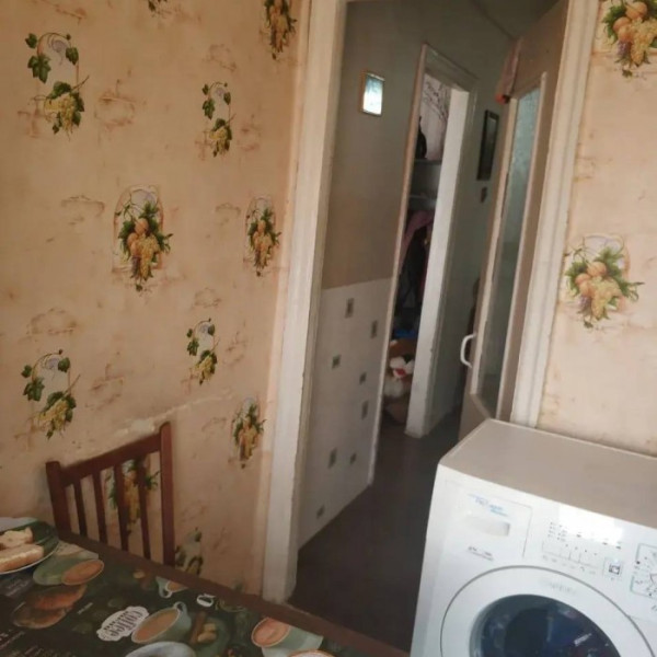 Фото Продам 2-х комн квартиру в г Луганск кв Щербакова
