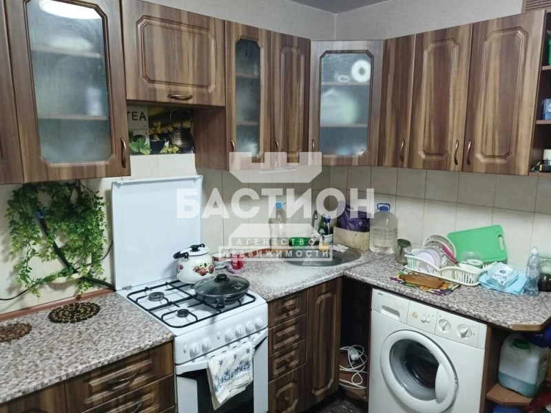 3-х комнатная квартира, ул. Волгоградская 143, ID: 2247218