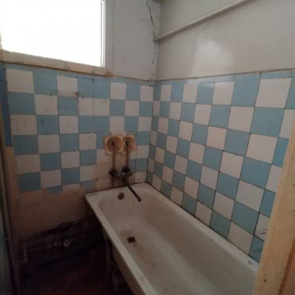 Фото Продам 2-х комнатную квартиру на кв. Левченко