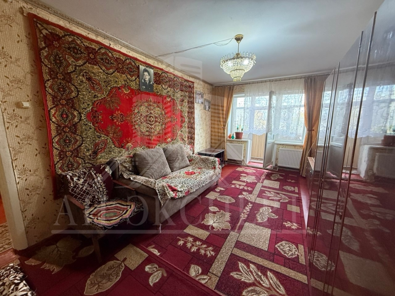 Сдам 2-х комнатную квартиру на длительный срок (Стаханов, ул. 60 лет Октября, д. 30)