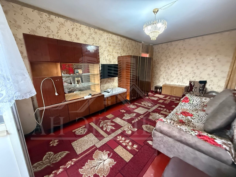 Фото Сдам 2-х комнатную квартиру на длительный срок (Стаханов, ул. 60 лет Октября, д. 30)