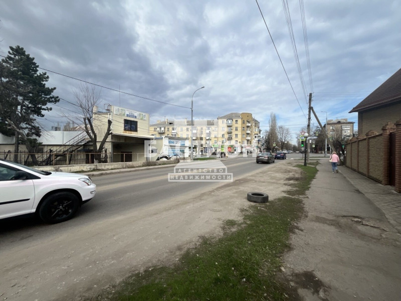 Фото Коммерческое помещение, улица Чайковского, 65 ID:2101302