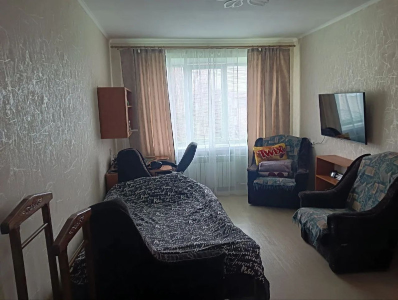 Продаётся двухкомнатная квартира, 42 м²