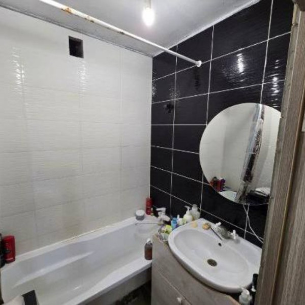 Фото Продам 2 комнатную квартиру кВ Ольховский