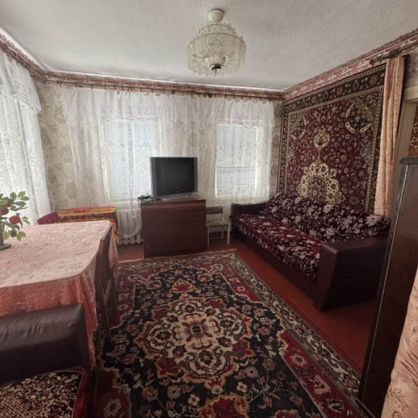 Фото Продам дом в Станице Луганской по ул. Шевченко