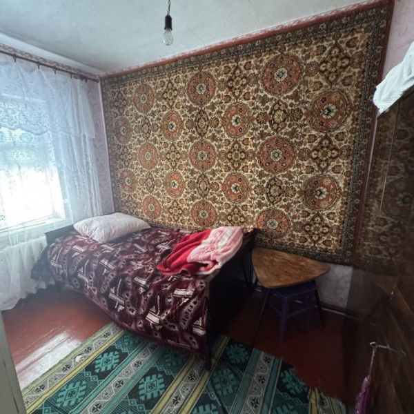 Фото Продам дом в Станице Луганской по ул. Шевченко