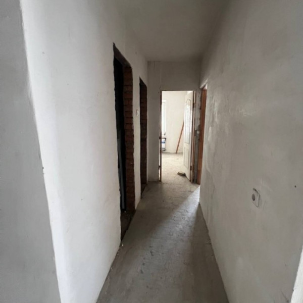 Фото Продам 2 х комнатную квартиру кВ Южный в новом доме