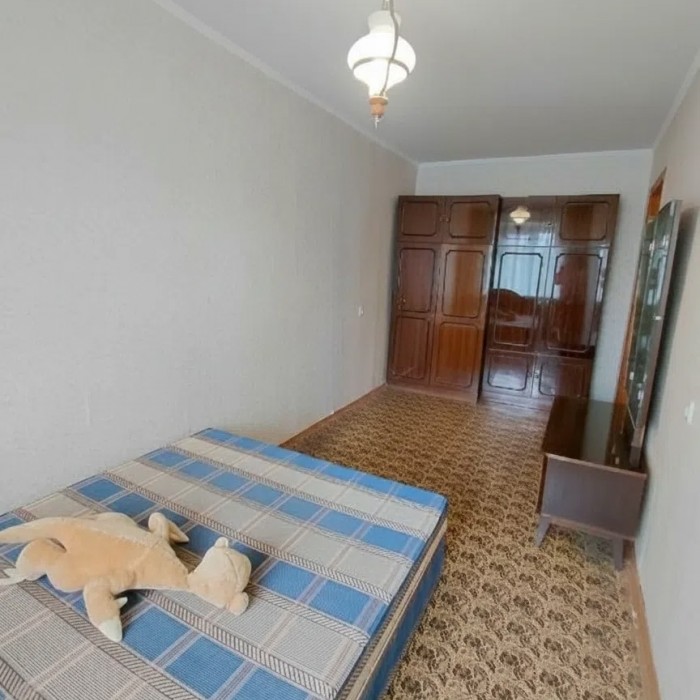 Фото Продам 2-х комн квартиру в Центре г Луганск Городок Щорса