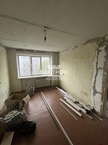 Фото 3-х комнатная квартира,квартал 50-летия Обороны Луганска, 7 ID: 2169728