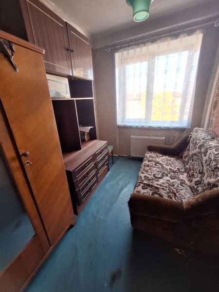 Фото Продаётся 4-комнатная квартира в городе Брянка, Микрорайон-4, дом 55.