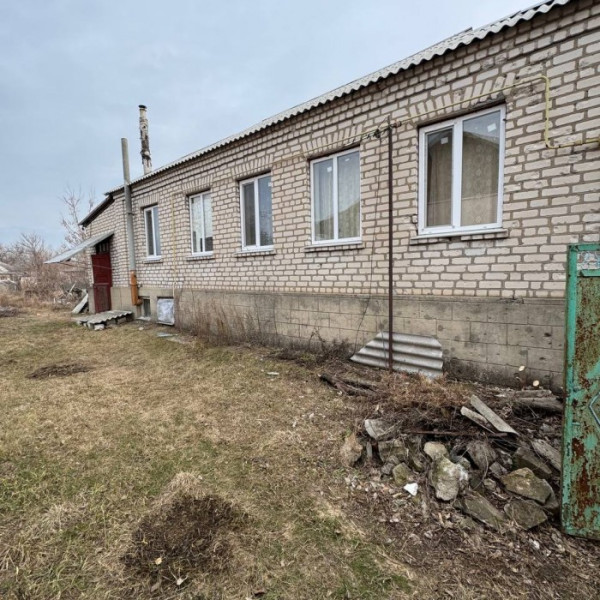 Фото Продам дом в Станице Луганской