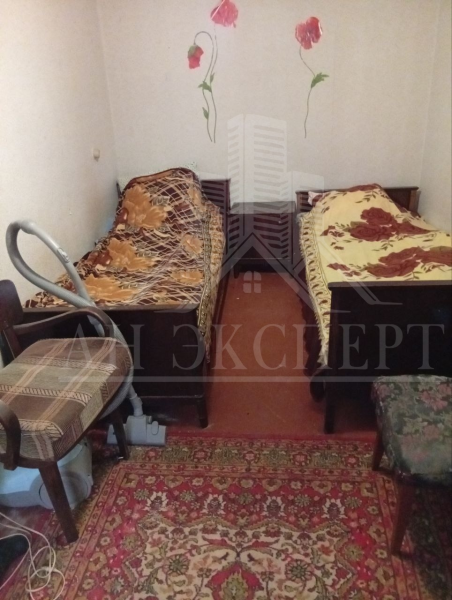 СДАМ 3-Х КОМНАТНУЮ КВАРТИРУ НА ДЛИТЕЛЬНЫЙ СРОК (Стаханов, ул. Курченко, д. 12)