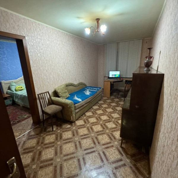 Фото Продам 4-х комнатную квартиру по ул. ЛНАУ