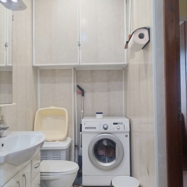 Фото № 6832 Продам 2х комн. квартиру в р-не маг. "Сказка"