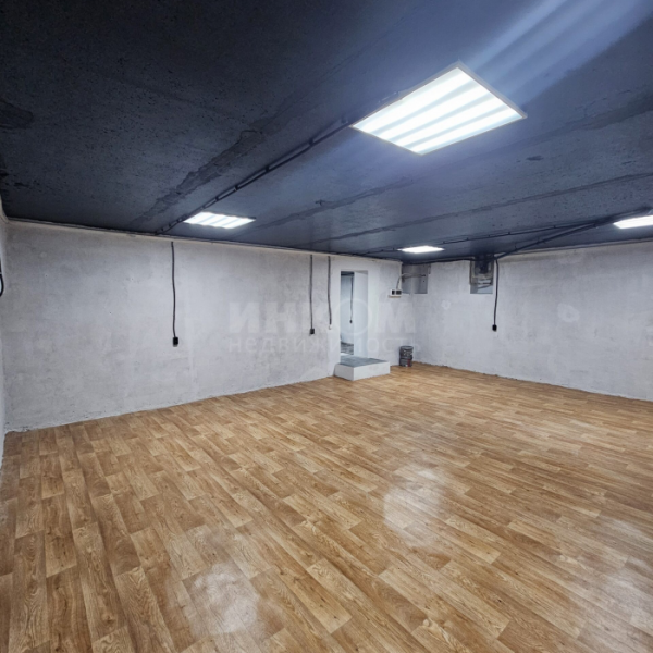 Фото Продам помещение на кВ. Дружба