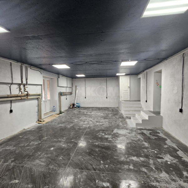 Фото Продам помещение на кВ. Дружба