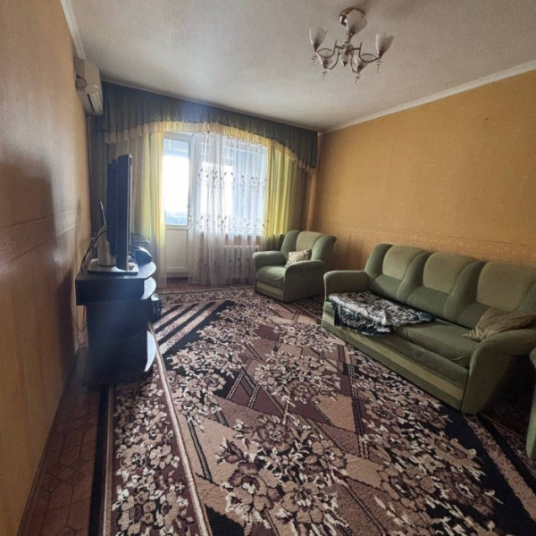 Фото Продам 2к на Осипенко