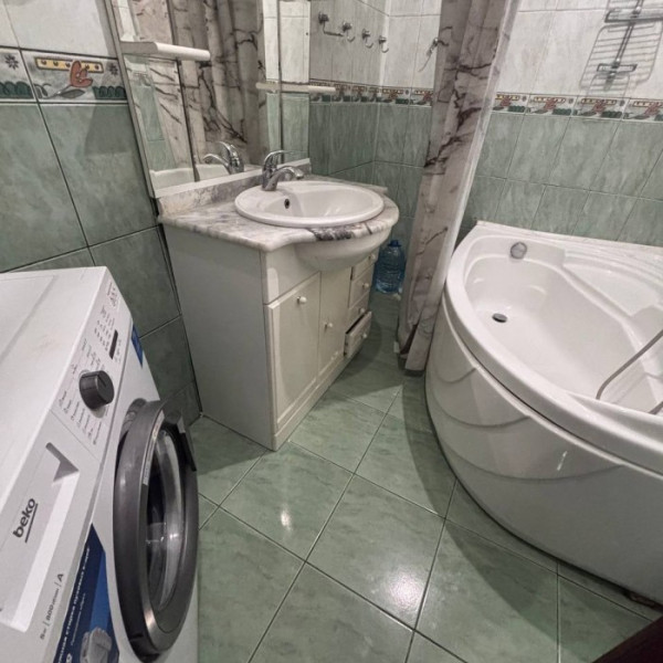 Фото Продам 2к на Осипенко