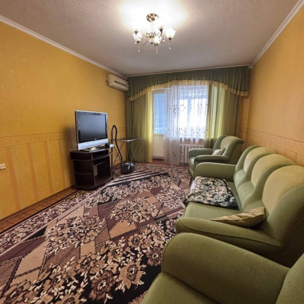 Фото Продам 2к на Осипенко