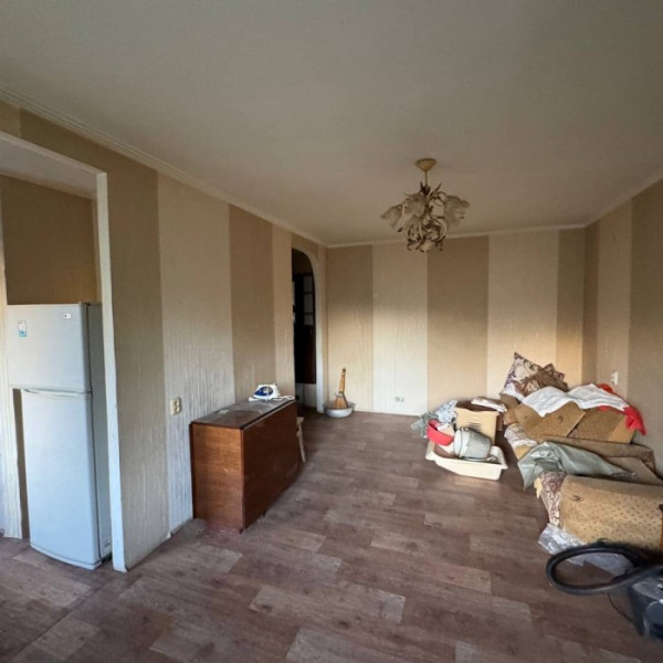 Фото Продам 3х комнатную квартиру г. Луганск, Жовтневый р - н, кв. Волкова (р - н кафе Восток)