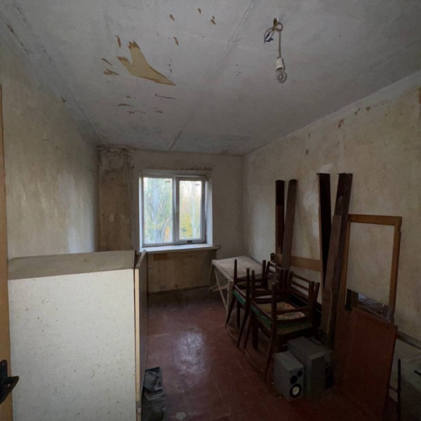 Фото Продам 3х комнатную квартиру г. Луганск, Жовтневый р - н, кв. Волкова (р - н кафе Восток)