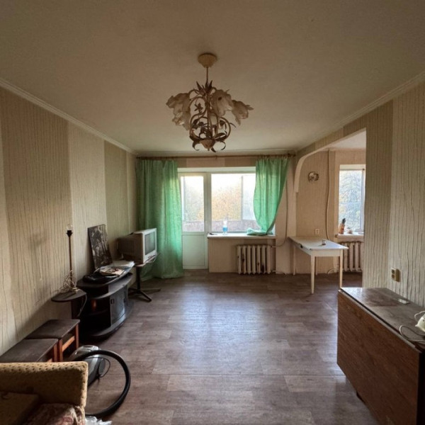 Фото Продам 3х комнатную квартиру г. Луганск, Жовтневый р - н, кв. Волкова (р - н кафе Восток)