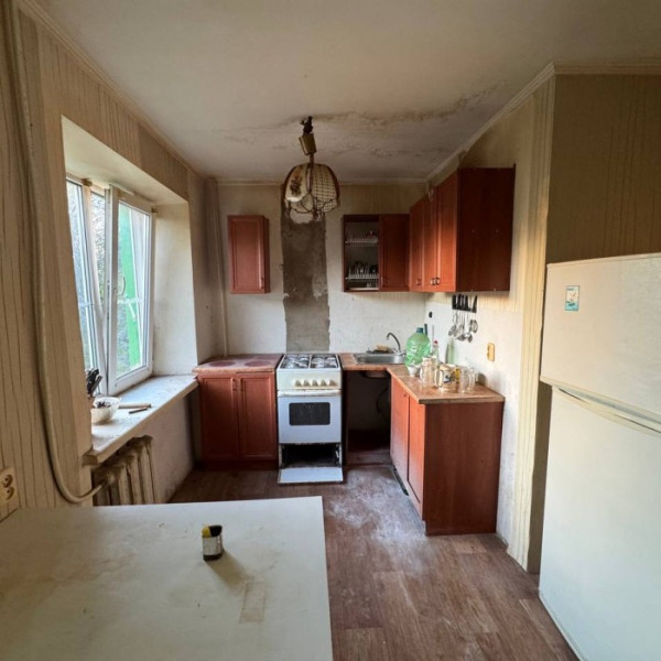 Фото Продам 3х комнатную квартиру г. Луганск, Жовтневый р - н, кв. Волкова (р - н кафе Восток)