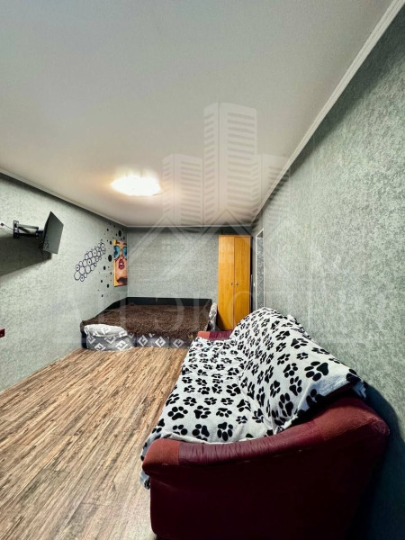 Фото Сдам посуточно квартиру (г. Стаханов, пр. Ленина дом, 17а)