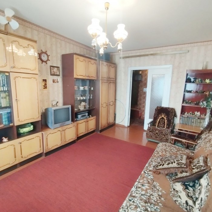 Фото Продам 3- х комнатную квартиру на кв. Гагарина.