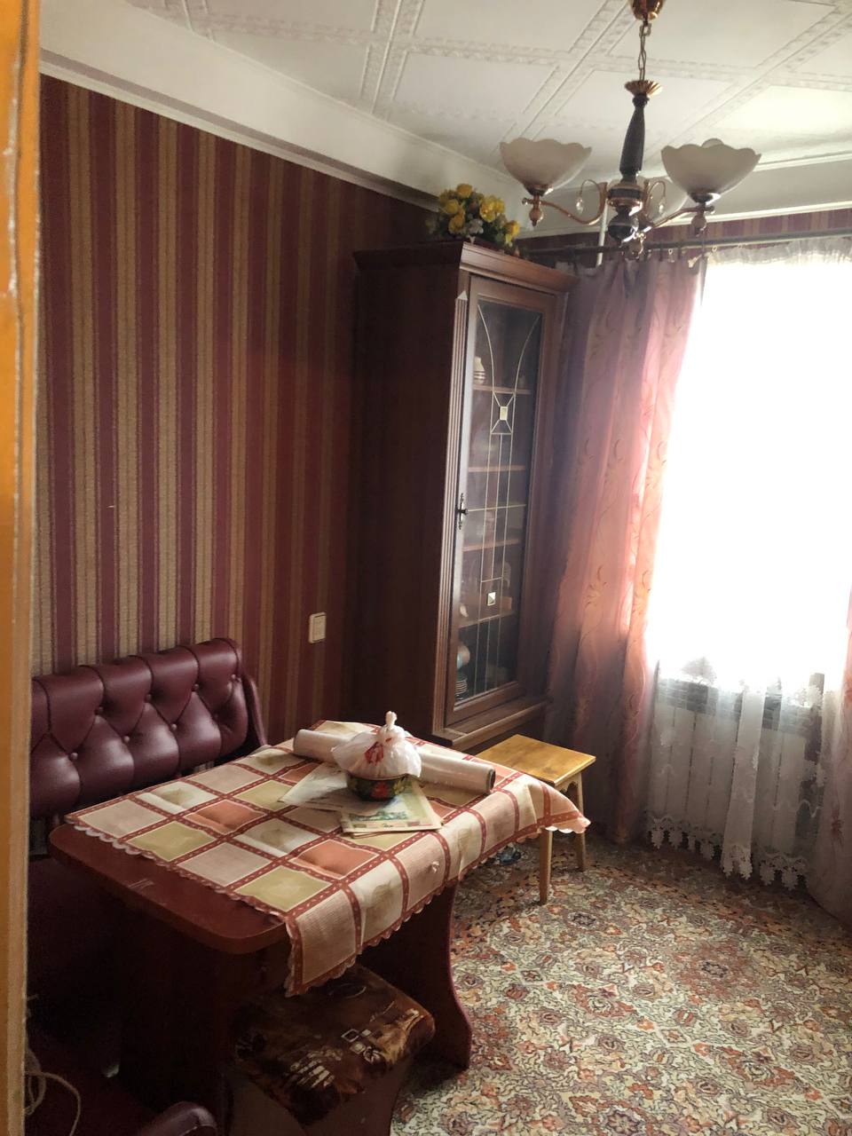 Фото Продаётся 4-комнатная квартира кв. Шахтёрский, д. 14
