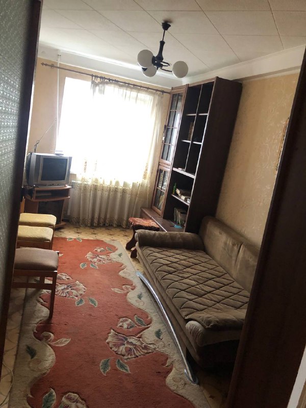 Фото Продаётся 4-комнатная квартира кв. Шахтёрский, д. 14