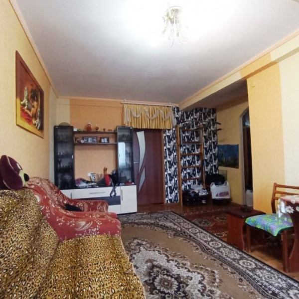 Фото № 6384 Продам 3х комн. квартиру в р-не ЗАГСа