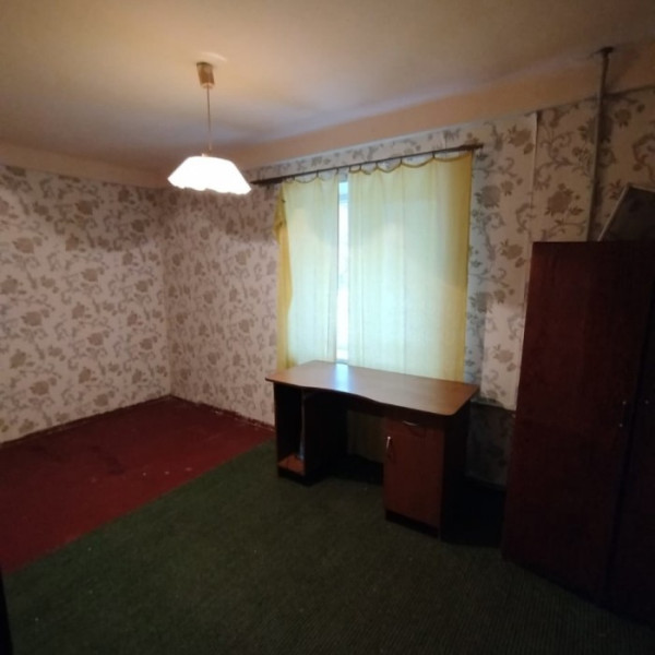 Фото № 6330 Продам 2х комн. квартиру в р-не СМ "Айсберг"