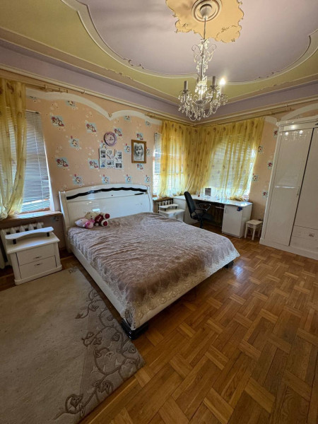 Фото Большой дом в Петровском ( пригород Красного луча ) 438м²