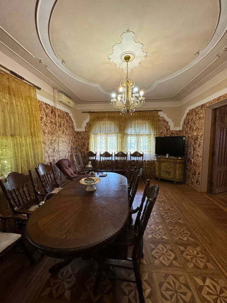 Фото Большой дом в Петровском ( пригород Красного луча ) 438м²