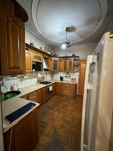 Фото Большой дом в Петровском ( пригород Красного луча ) 438м²