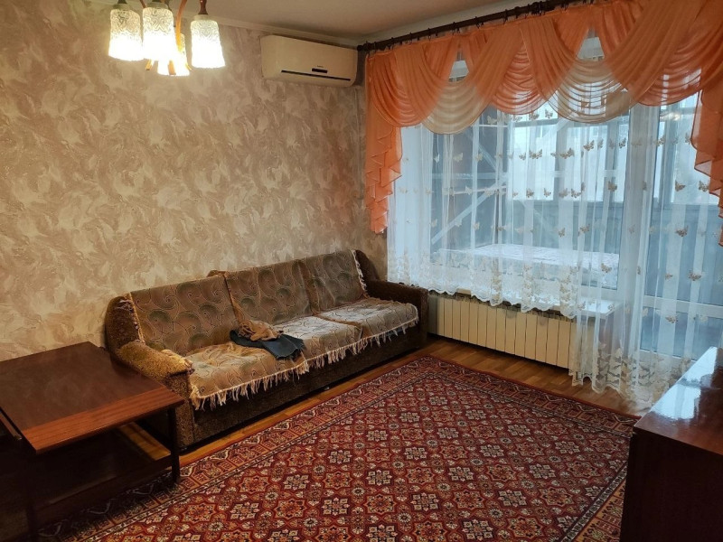 2 ком. кв. Коцюбинского 56м2