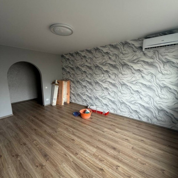 Фото Продам 3к 1-й Микрорайон