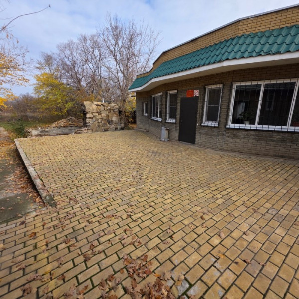 Продам ресторан 200 м2 в городе Луганск