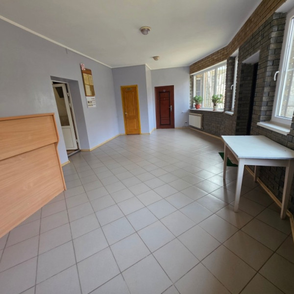 Фото Продам ресторан 200 м2 в городе Луганск