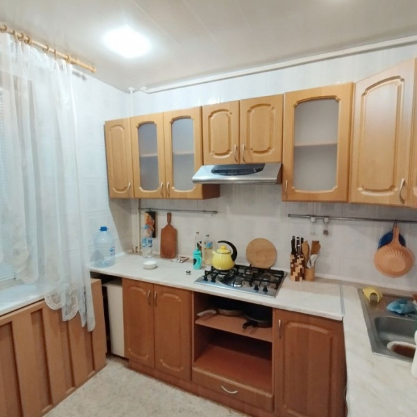 Фото Продам 2-х комнатную квартиру на кв. Южный.