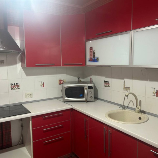 Фото Продам 3-комн. ЦЕНТР ул. Зозулина, р-н Кукольного театра