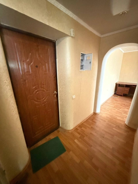 Фото СДАМ НА ДЛИТЕЛЬНЫЙ СРОК 2-Х КОМНАТНУЮ КВАРТИРУ (Стаханов, ул. Курченко, 4)