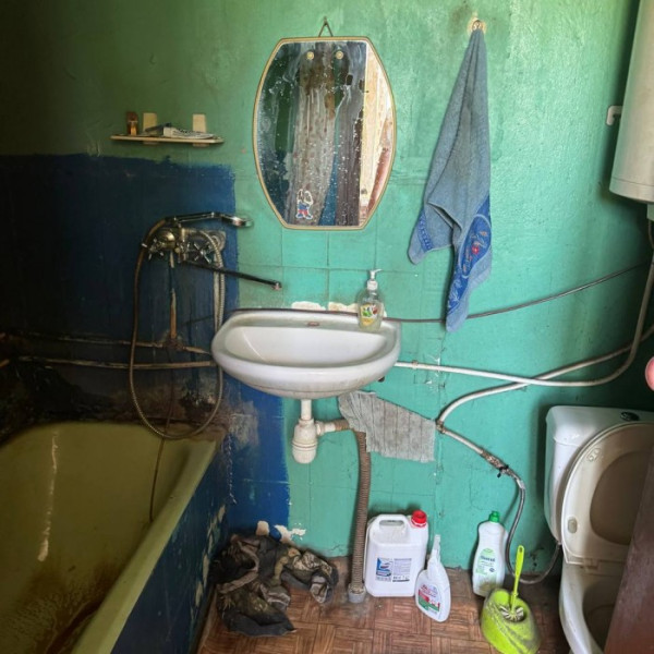 Фото Продам дом в Станице Луганской (кв. Молодежный)