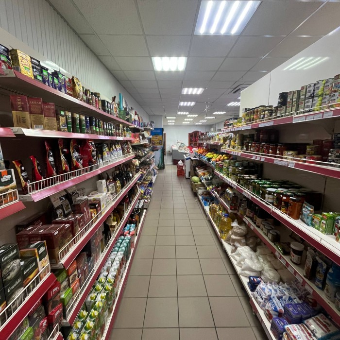 Фото Продам действующий магазин в Станице Луганской. Общая площадь 183м2