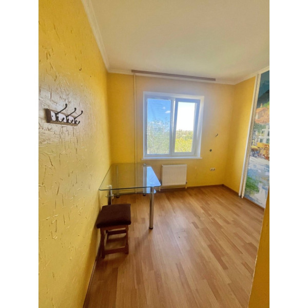 2-комн. квартира, кв-л Волкова 1