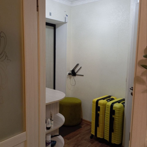 Фото Продам 1 комнатную квартиру, г. Луганск, кв. Шевченко